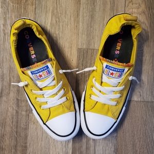 Yellow elastic heel Converse